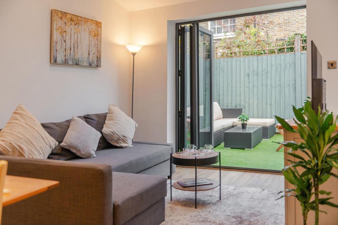 Three-Bedroom Bliss In London Town Eksteriør bilde