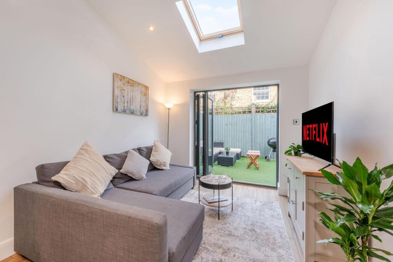 Three-Bedroom Bliss In London Town Eksteriør bilde
