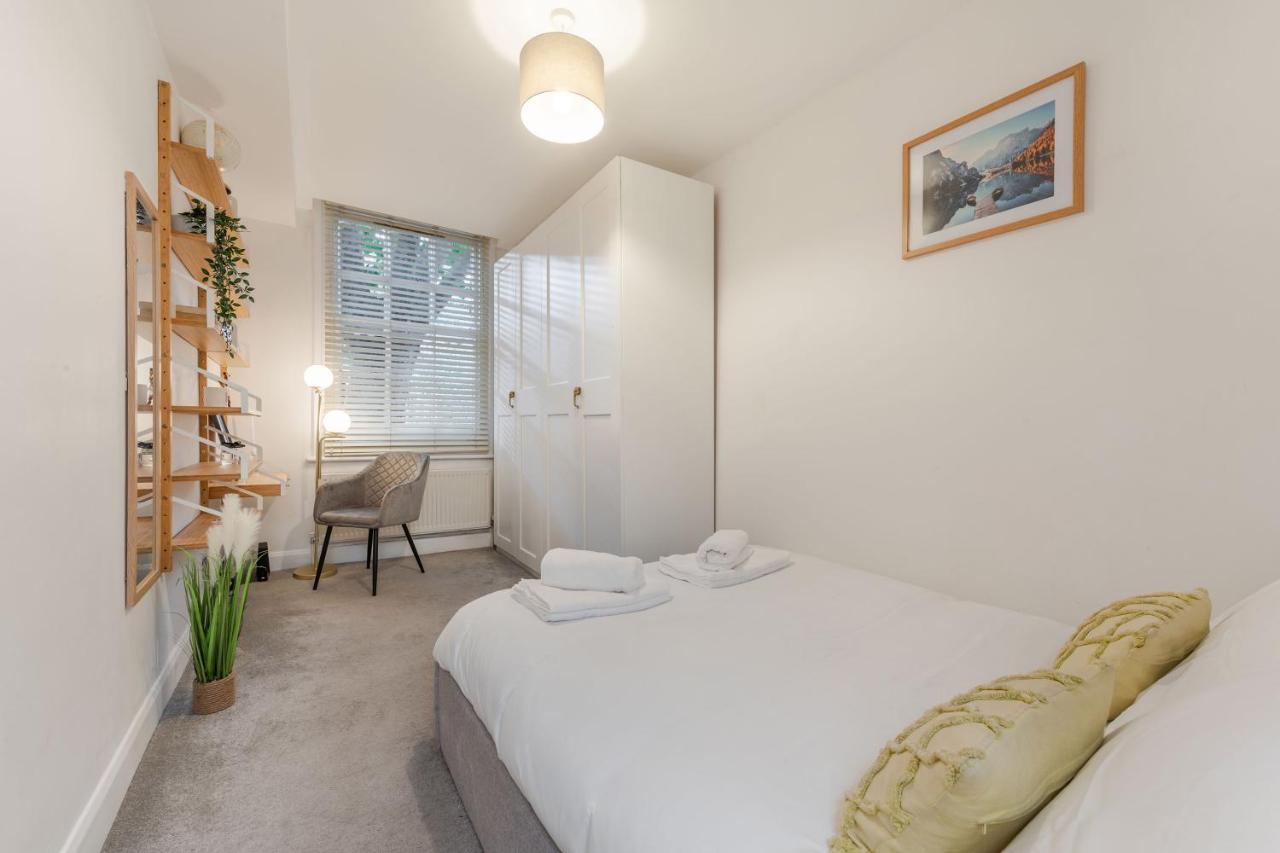 Three-Bedroom Bliss In London Town Eksteriør bilde